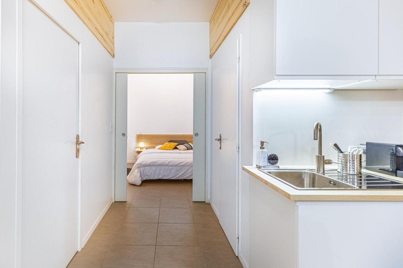 Guestready - Cozy Apt In Frederic & Isabelle Place Bordeaux Eksteriør billede
